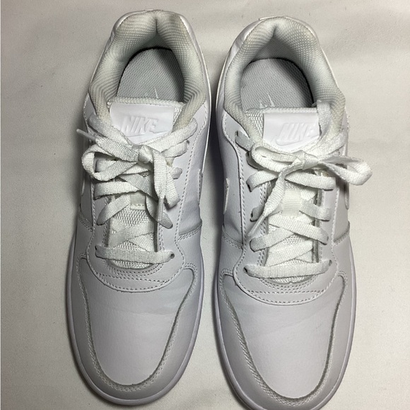 Nike  Ebernon Low
Women's Shoes Women's Athletic Shoes - White - Picture 2 of 8